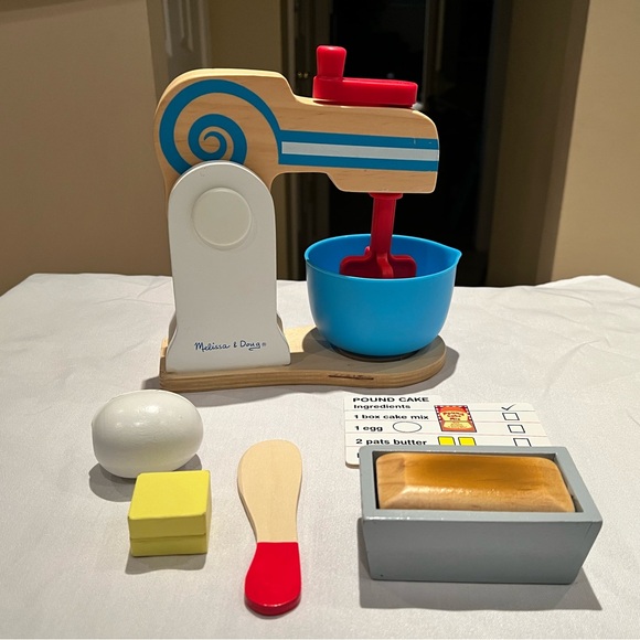 Melissa and Doug Wooden Make-a-Cake Mixer Set - Picture 3 of 6